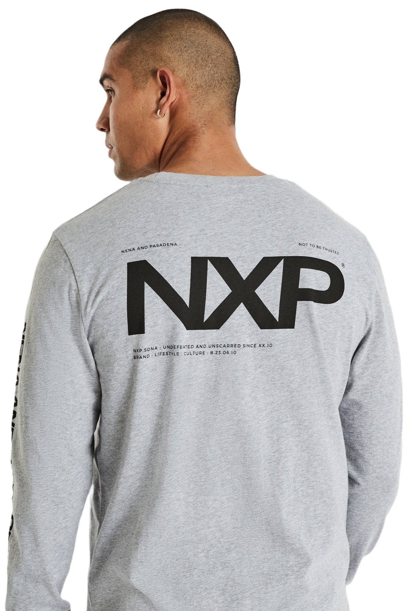 Nena And Pasadena - NXP Direction Cape Back Long Sleeve Tee - Grey